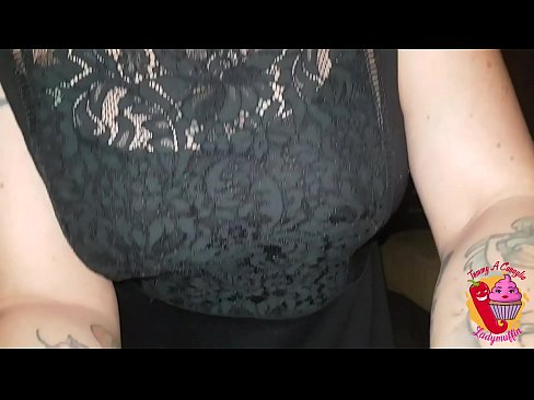 ❤️ Slutty સાવકી બહેન તેને blowjob અને સ્પેનિશ આપે છે ️❌ અમારા પર ❌❤